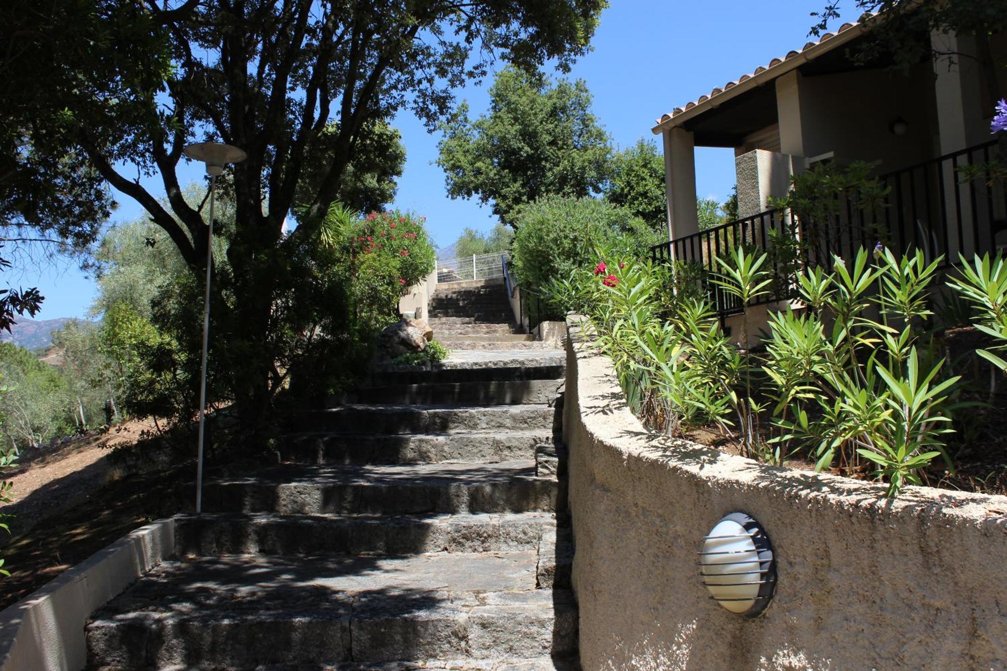Hotel Domaine De L'oriu 3*