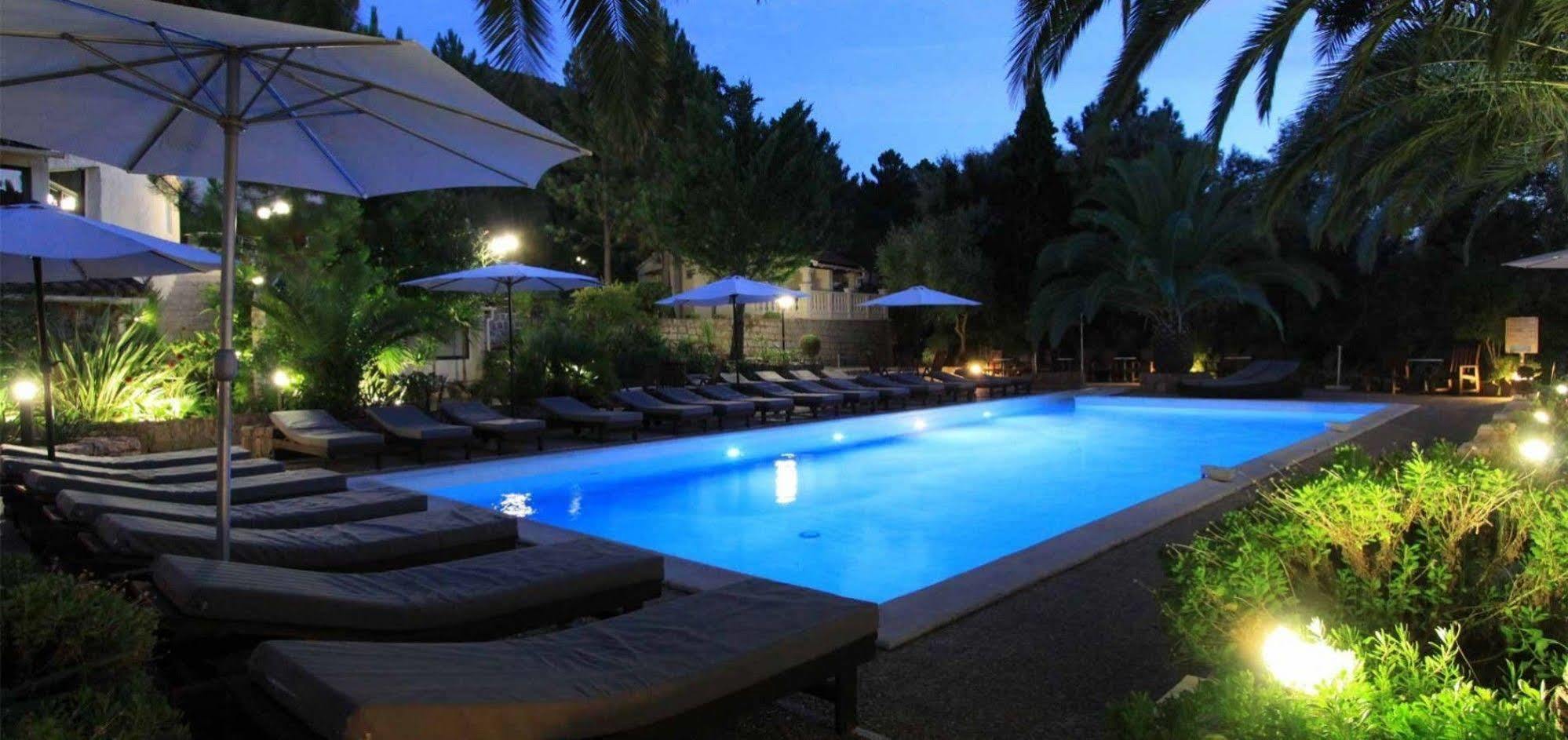 Domaine De L'oriu Hotel